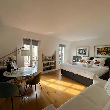 Pompidou, Rue Simon Le Franc - 4 Places Apartament