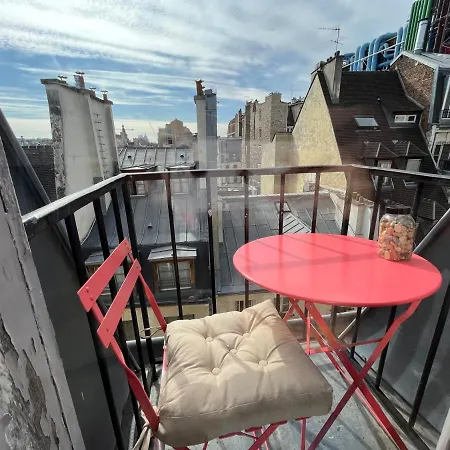 Pompidou, Rue Simon Le Franc - 4 Places *